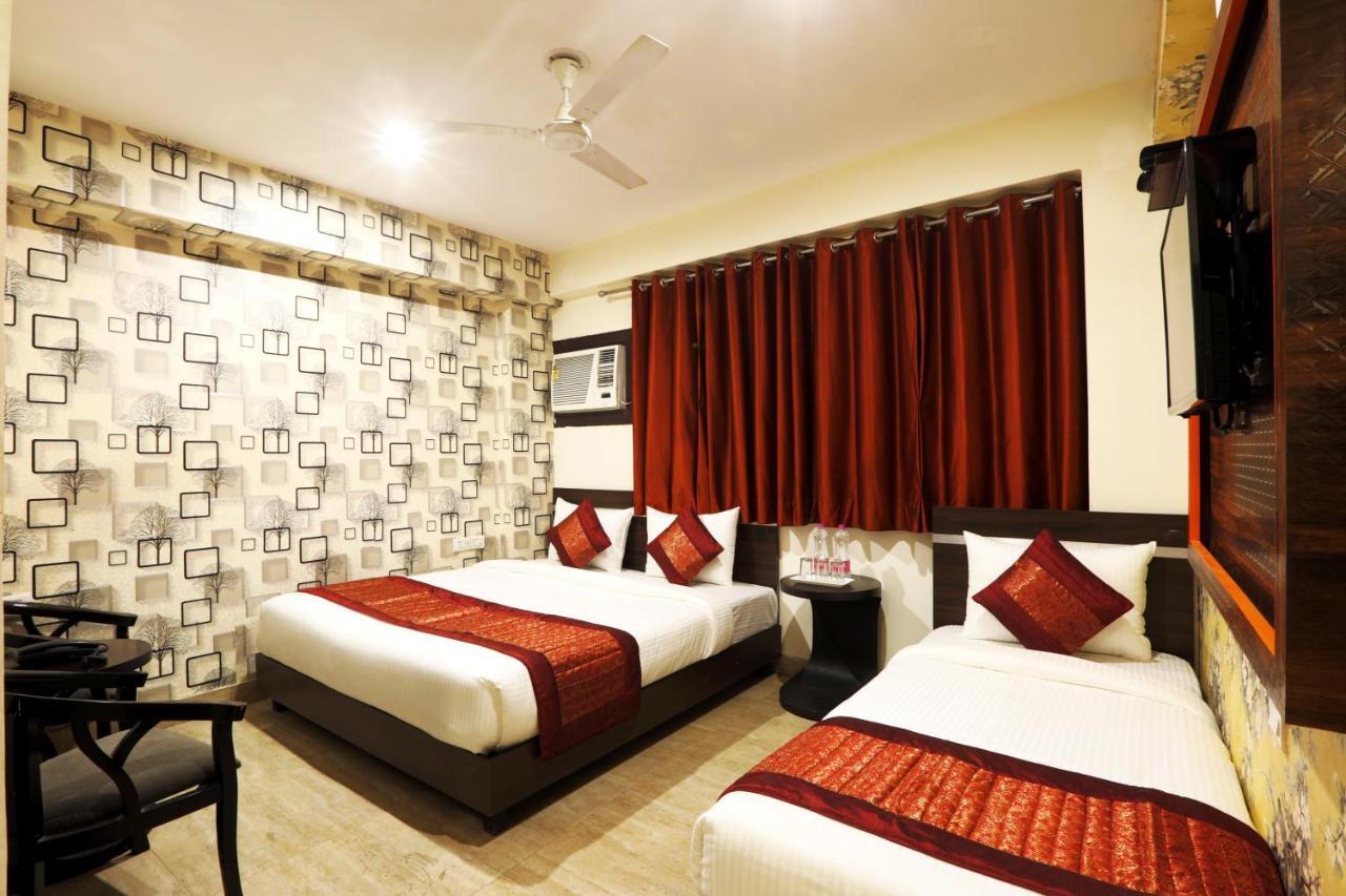 Hotel Classic New Delhi Eksteriør bilde